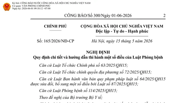 Minh họa container và tàu biển tại cảng, biểu tượng kiểm dịch y tế và xử lý côn trùng